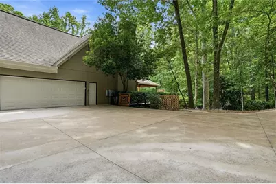 12880 Bucksport Drive, Roswell, GA 30075 - Photo 59