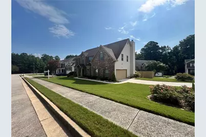 2401 Smoke Court, Conyers, GA 30013 - Photo 3