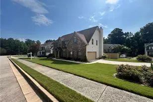 2401 Smoke Ct, Conyers, GA 30013 - Photo 3