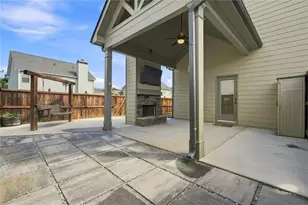 334 Red Cap Cir, Jefferson, GA 30549 - Photo 35
