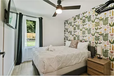 729 Emily Place NW, Atlanta, GA 30318 - Photo 9