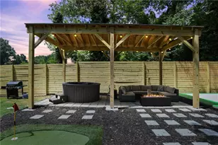 729 Emily Pl NW, Atlanta, GA 30318 - Photo 37