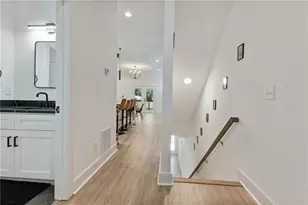 729 Emily Pl NW, Atlanta, GA 30318 - Photo 11
