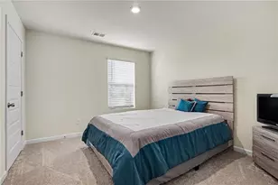 3462 Hawthorn Farm Blvd, Loganville, GA 30052 - Photo 17