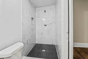 684 S Elizabeth Pl NW, Atlanta, GA 30318 - Photo 15