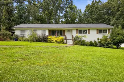 1331 Owen Circle, Buford, GA 30518 - Photo 1