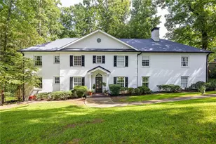 1135 Peachtree Battle Ave NW, Atlanta, GA 30327 - Photo 1