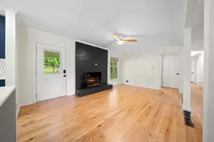 1415 Driftwood Ct, Roswell, GA 30075 - Photo 9