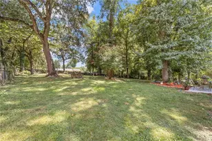 3266 Alcazar Dr SW, Lilburn, GA 30047 - Photo 19