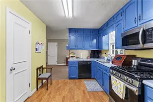 150 Aspen Lake Dr E, Newnan, GA 30263 - Photo 13