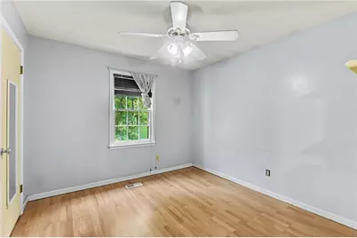 150 Aspen Lake Drive E, Newnan, GA 30263 - Photo 21