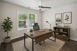 1668 Habershal Rd, Atlanta, GA 30318 - Photo 21