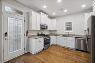 1668 Habershal Rd, Atlanta, GA 30318 - Photo 13