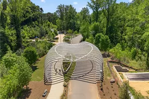 1668 Habershal Rd, Atlanta, GA 30318 - Photo 35