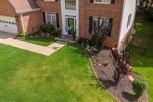 2638 Waters Edge Dr, Gainesville, GA 30504 - Photo 3
