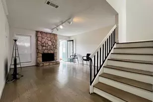 698 Serramonte Dr, Marietta, GA 30068 - Photo 3