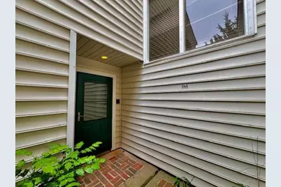 698 Serramonte Drive, Marietta, GA 30068 - Photo 1
