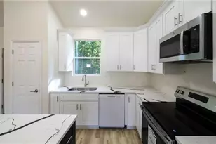 195 Kennedy Estates Rd, Carrollton, GA 30116 - Photo 9