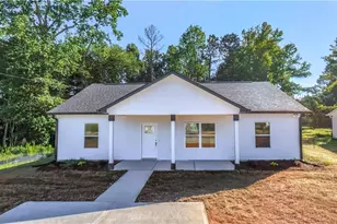 195 Kennedy Estates Rd, Carrollton, GA 30116 - Photo 1