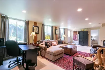 1043 Robin Lane NE, Atlanta, GA 30306 - Photo 37