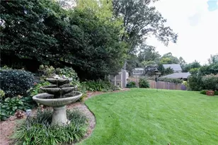 1043 Robin Ln NE, Atlanta, GA 30306 - Photo 41