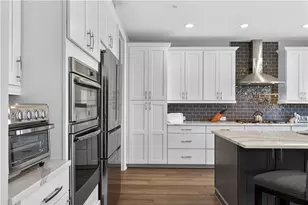 8255 Main St, Woodstock, GA 30188 - Photo 7