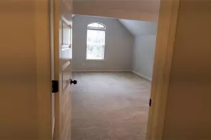 1305 Horseshoe Creek Ln, Cumming, GA 30041 - Photo 5