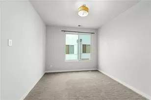 1585 Rock Dam Dr, Atlanta, GA 30317 - Photo 17