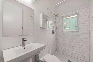 1585 Rock Dam Dr, Atlanta, GA 30317 - Photo 19