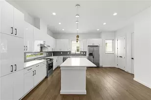 1585 Rock Dam Dr, Atlanta, GA 30317 - Photo 15