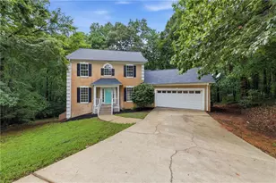 208 Foxdale Ct, Lagrange, GA 30240 - Photo 1