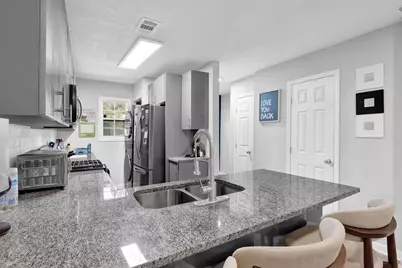 442 Prince Of Wales, Stone Mountain, GA 30083 - Photo 15