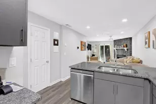 442 Prince of Wales, Stone Mountain, GA 30083 - Photo 19