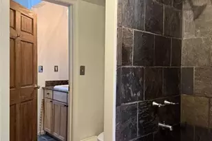 184 Walker St, Atlanta, GA 30313 - Photo 15