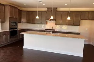 3755 Crestland Ln, Cumming, GA 30028 - Photo 3