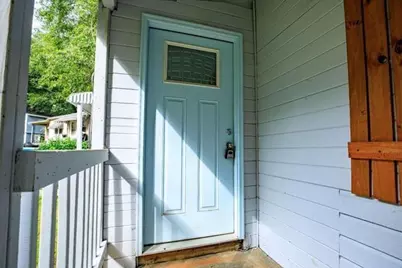 1361 Byrere Terrace SW, Atlanta, GA 30310 - Photo 3