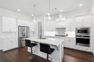 200 Magnolia Blossom Ct, Marietta, GA 30060 - Photo 5