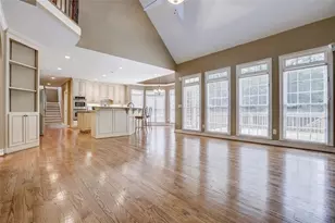 9485 Nesbit Lakes Dr, Alpharetta, GA 30022 - Photo 11