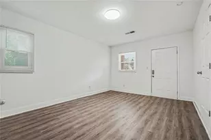 2637 Casher Dr, Decatur, GA 30034 - Photo 11