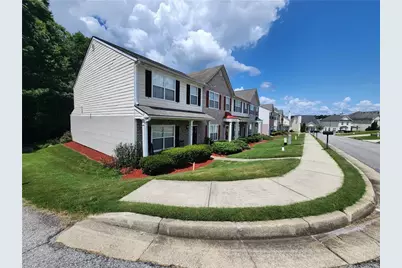 4217 Legacy Square, Atlanta, GA 30349 - Photo 3