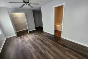 4217 Legacy Square, Atlanta, GA 30349 - Photo 15