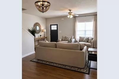4217 Legacy Square, Atlanta, GA 30349 - Photo 9