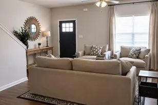 4217 Legacy Square, Atlanta, GA 30349 - Photo 9