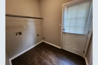 4217 Legacy Square, Atlanta, GA 30349 - Photo 5