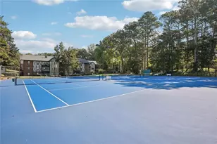 6851 Roswell Rd, Sandy Springs, GA 30328 - Photo 17