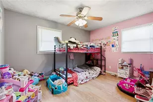 110 Crestmont Dr, Calhoun, GA 30701 - Photo 15