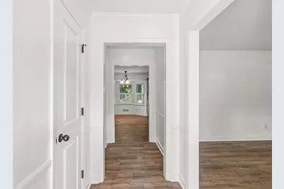 9630 Pine Thicket Way, Roswell, GA 30075 - Photo 5