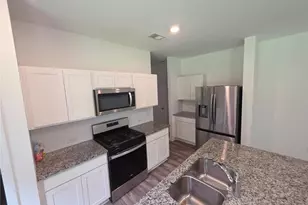 2048 Boxwood Cir, Conyers, GA 30094 - Photo 9