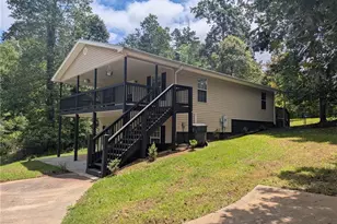 58 E Pinewood Dr, Dahlonega, GA 30533 - Photo 3