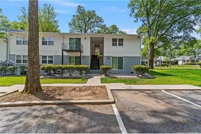 1701 Hawthorne #12, Atlanta, GA 30337 - Photo 15